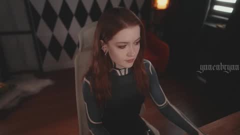 ynnenbrynn online show from 09/15/25, 07:30