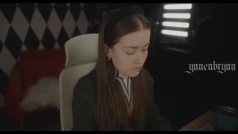 ynnenbrynn online show from 02/11/26, 05:56