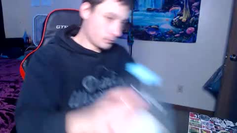 Snapshot of yobleez chatting on 03/18/26, 11:35 yobleez online show from 03/18/26, 11:35