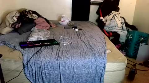yobleez online show from 06/11/26, 02:53