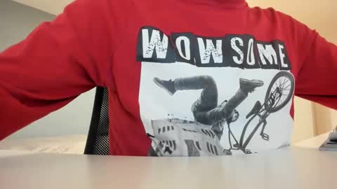 Snapshot of yoda130305 chatting on 02/06/25, 06:13 yoda130305 online show from 02/06/25, 06:13