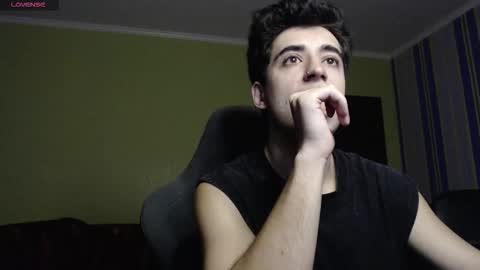 yofukashi online show from 10/13/25, 09:04