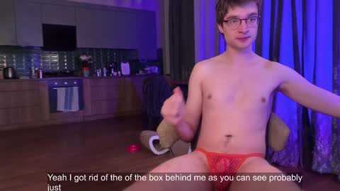 Snapshot of yoga_pizza_420 chatting on 01/20/25, 04:21 Max online show from 01/20/25, 04:21