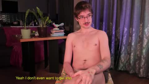 Snapshot of yoga_pizza_420 chatting on 02/13/26, 04:52 Max online show from 02/13/26, 04:52