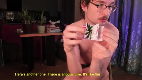 Snapshot of yoga_pizza_420 chatting on 02/24/26, 04:43 Max online show from 02/24/26, 04:43