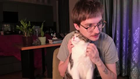 Snapshot of yoga_pizza_420 chatting on 04/07/26, 09:26 Max online show from 04/07/26, 09:26