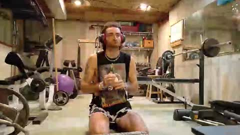 Yogurtmaker online show from 09/30/25, 08:36