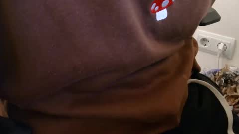 Snapshot of yokaxondoo chatting on 04/06/26, 08:04 yokaxondoo online show from 04/06/26, 08:04