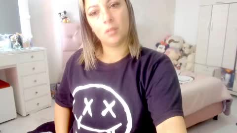 yokiko online show from 02/05/25, 02:48