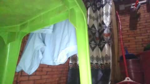 yolandrina05 online show from 08/01/26, 02:33