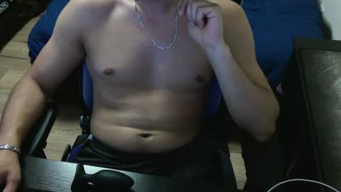 yoloyo93 online show from 06/26/26, 10:30
