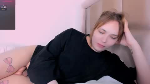 yomoyoo online show from 02/12/26, 08:15