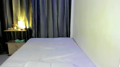 Snapshot of yonas_fucktoy chatting on 10/04/25, 01:09 yona online show from 10/04/25, 01:09