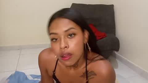 Snapshot of yonata874277 chatting on 07/14/26, 05:34 yonata874277 online show from 07/14/26, 05:34