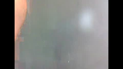 Snapshot of yoncexx25 chatting on 01/05/25, 01:15 amazingkellyxx online show from 01/05/25, 01:15