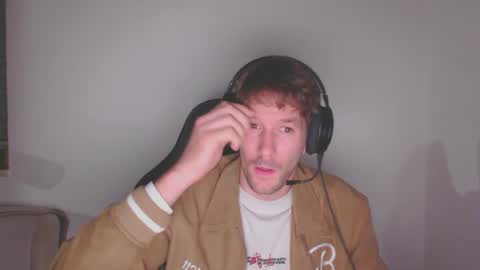 yone23 online show from 12/06/24, 10:52