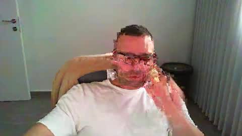 Snapshot of yonik1989 chatting on 03/21/26, 11:37 FingerMyAss online show from 03/21/26, 11:37