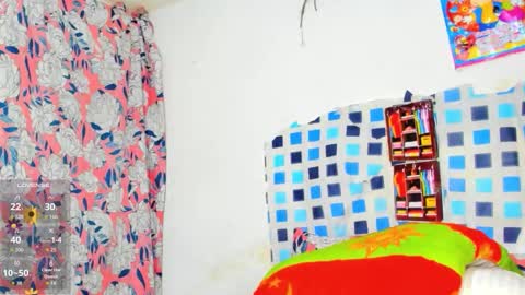 yonnsol_avril online show from 11/29/25, 06:44