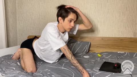 Yoo Dee Ohh online show from 01/28/25, 08:15