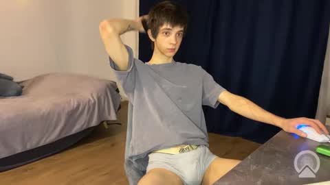 Yoo Dee Ohh online show from 12/17/25, 02:01