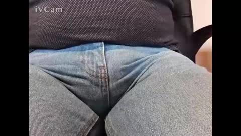 Snapshot of yoon85 chatting on 02/26/25, 10:26 yoon85 online show from 02/26/25, 10:26