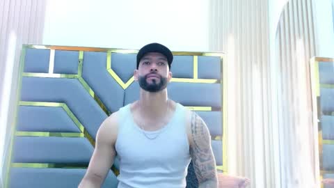 YORBY MAX online show from 01/06/26, 01:04