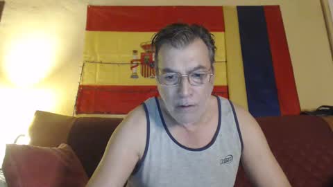 Snapshot of yosep44 chatting on 12/28/24, 07:33 yosep online show from 12/28/24, 07:33