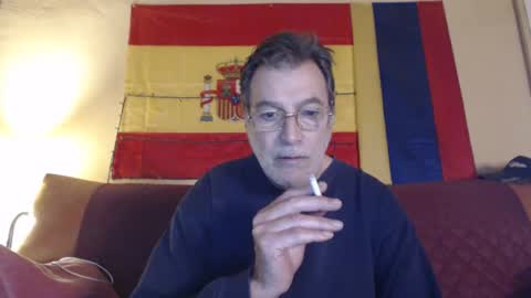 Snapshot of yosep44 chatting on 12/31/24, 11:53 yosep online show from 12/31/24, 11:53