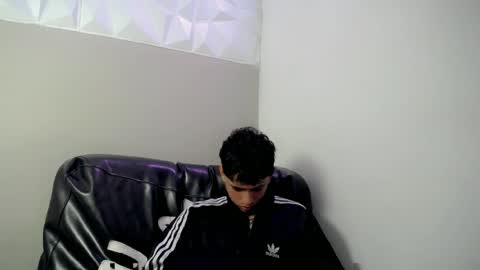 Snapshot of yosepp_cum chatting on 04/26/26, 03:04 YOSEP online show from 04/26/26, 03:04