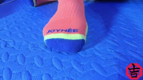 Snapshot of yoshe47 chatting on 12/20/24, 06:45 yosh online show from 12/20/24, 06:45