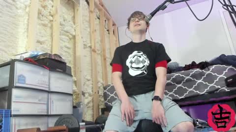 Snapshot of yoshe47 chatting on 01/06/25, 06:14 yosh online show from 01/06/25, 06:14