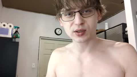 Snapshot of yoshe47 chatting on 01/08/25, 07:03 yosh online show from 01/08/25, 07:03