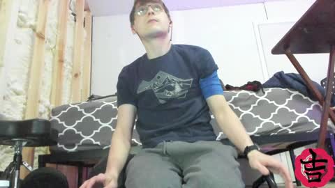 Snapshot of yoshe47 chatting on 01/09/25, 04:41 yosh online show from 01/09/25, 04:41