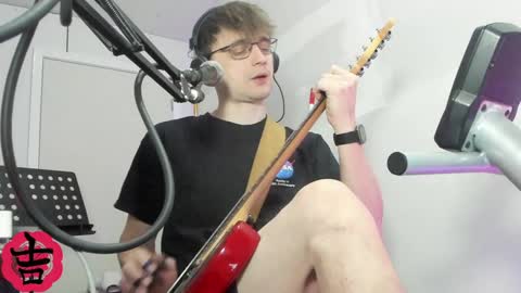 Snapshot of yoshe47 chatting on 01/13/25, 06:59 yosh online show from 01/13/25, 06:59