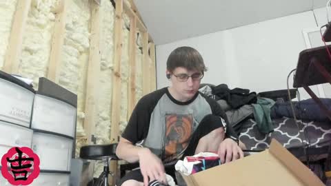 Snapshot of yoshe47 chatting on 02/03/25, 06:02 yosh online show from 02/03/25, 06:02