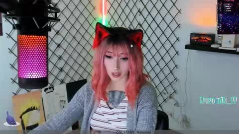 Snapshot of yoshino_san chatting on 11/15/25, 01:47 you can call me Andy or yoshi 3 online show from 11/15/25, 01:47