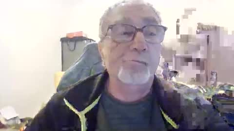 Snapshot of yoska281 chatting on 03/11/26, 08:37 yoska281 online show from 03/11/26, 08:37