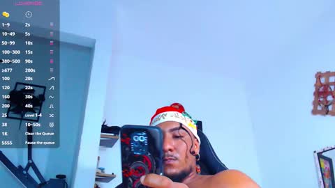 Snapshot of yosoy_enzo2020 chatting on 11/10/25, 03:49 Enzo online show from 11/10/25, 03:49