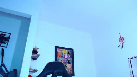 Snapshot of yosoy_enzo2020 chatting on 11/24/25, 03:50 Enzo online show from 11/24/25, 03:50