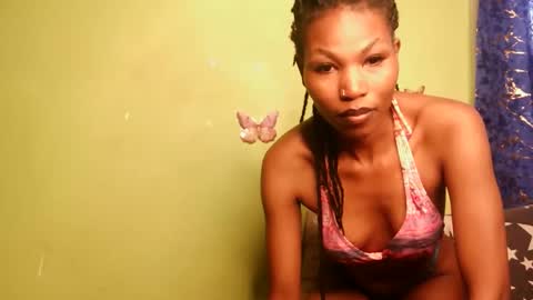 Snapshot of yosweetslut chatting on 04/20/26, 10:18 Sweetkitty online show from 04/20/26, 10:18