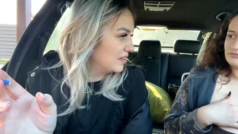 Snapshot of you_love_melisa chatting on 01/23/25, 10:32 private on 18 per minute start private 500 tokensOnlyfans online show from 01/23/25, 10:32