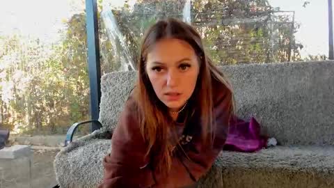 Snapshot of you_love_melisa chatting on 11/03/25, 09:21 private on 18 per minute start private 500 tokensOnlyfans online show from 11/03/25, 09:21