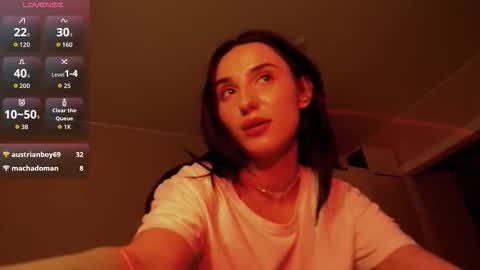 Snapshot of you_so_sweet chatting on 09/14/25, 08:46 LexieNate online show from 09/14/25, 08:46