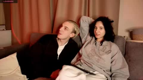 Snapshot of you_so_sweet chatting on 10/15/25, 09:59 LexieNate online show from 10/15/25, 09:59