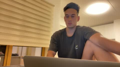 Snapshot of youcan__ chatting on 09/23/25, 06:00 youcan__ online show from 09/23/25, 06:00