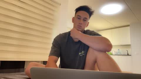 Snapshot of youcan__ chatting on 09/27/25, 03:39 youcan__ online show from 09/27/25, 03:39