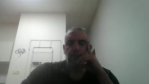 Snapshot of youdeservit chatting on 03/16/26, 05:06 CrayZio online show from 03/16/26, 05:06