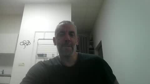 Snapshot of youdeservit chatting on 03/18/26, 02:47 CrayZio online show from 03/18/26, 02:47