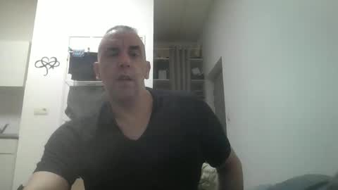 Snapshot of youdeservit chatting on 03/30/26, 07:04 CrayZio online show from 03/30/26, 07:04