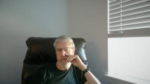 Snapshot of yougogirl_3 chatting on 05/30/26, 01:19 Colorado Guy Straight online show from 05/30/26, 01:19